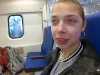 Real public muie în the tren | pov oral creampie de mihanika69