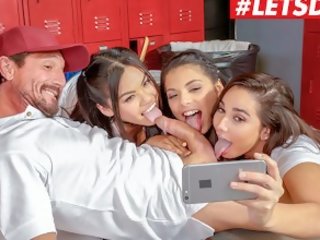Letsdoeit - कॉलेज लड़कियों जाना वाइल्ड में मुंहतोड़ समूह बकवास